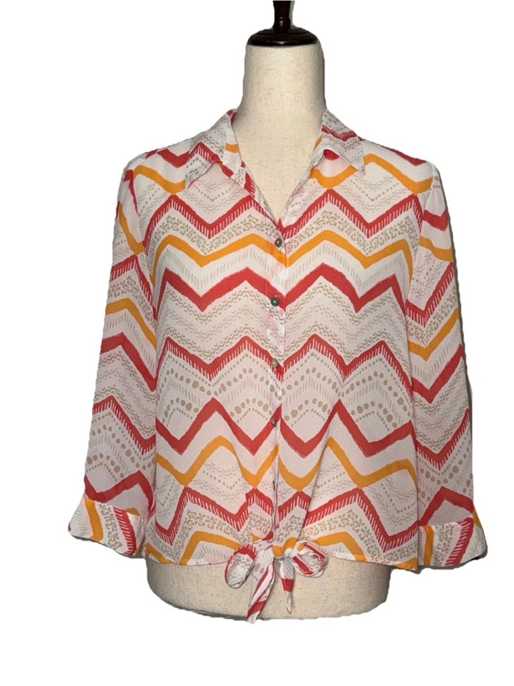 ☀️ $5 sale Chico’s Chevron Print Button White Orange Coral Button Shirt Size 1